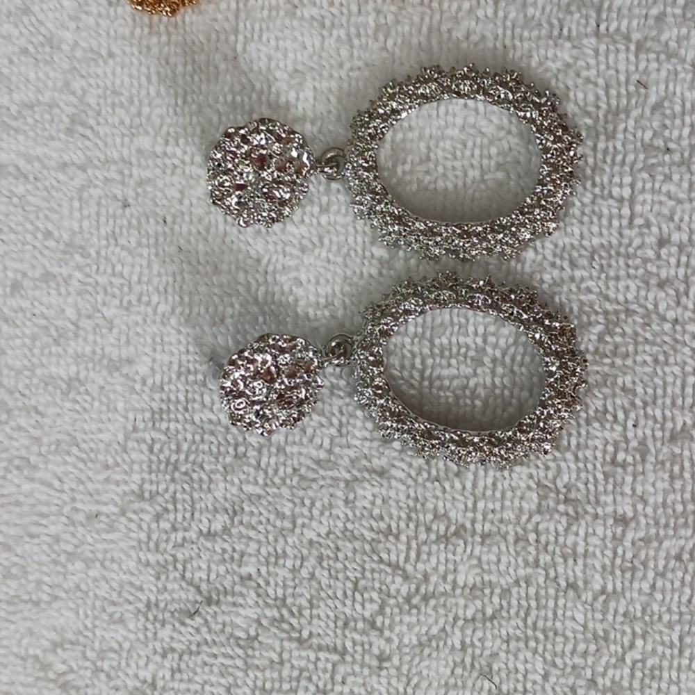 WOMEN'S Geometric Chunky Drop Silver and Gold Earring Set. Set of 2. - Picture 3 of 12